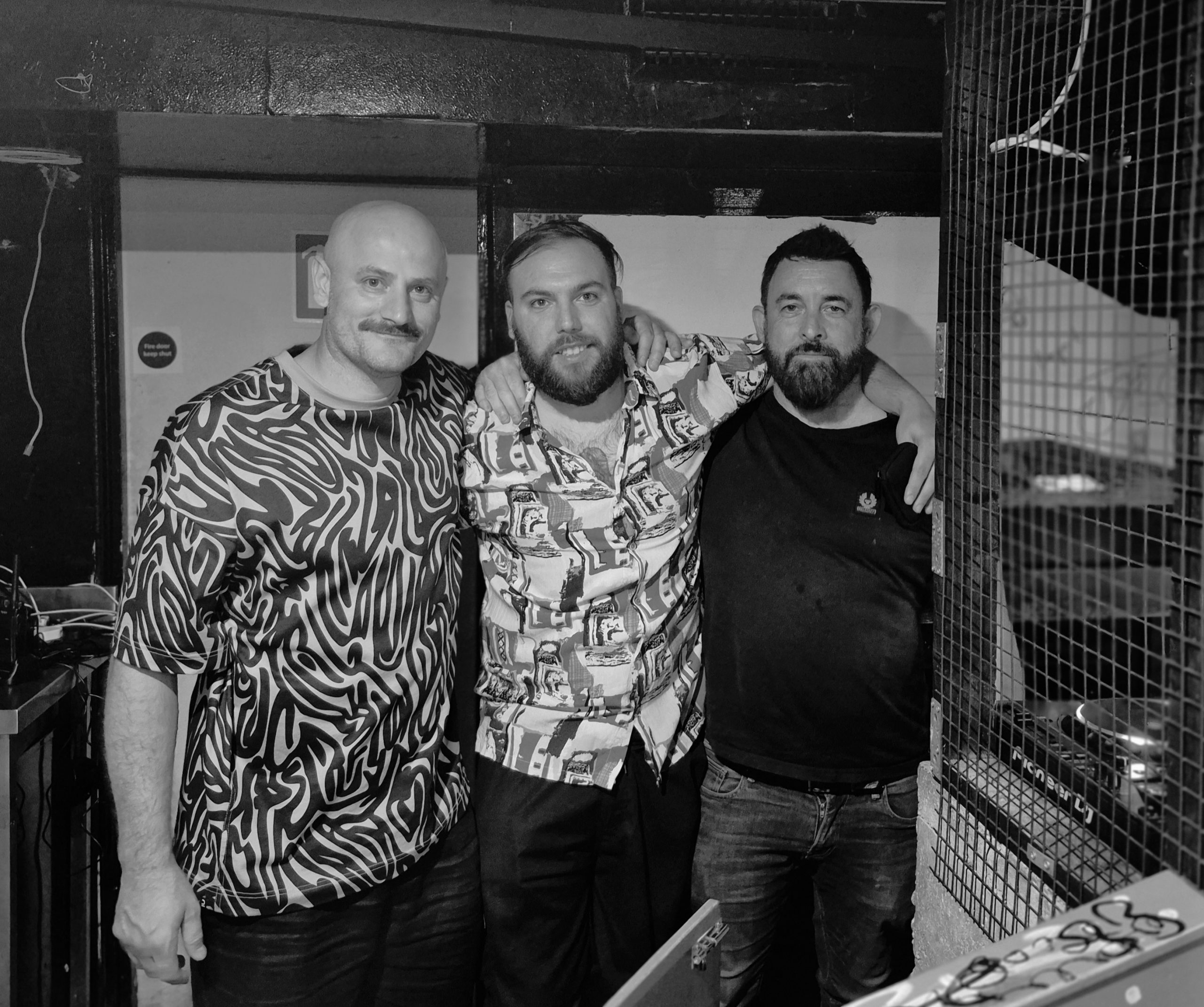 IUM Bunker Party Pawnshop Alex Dolby 2M Dobrel Photography Javi